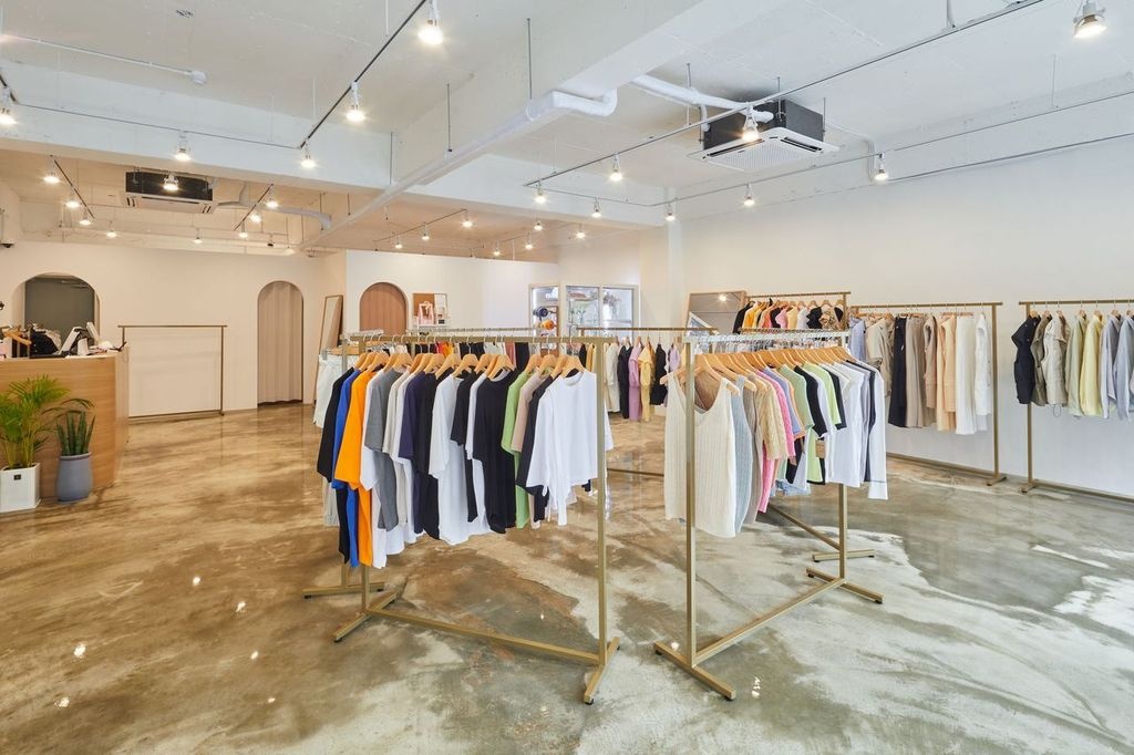 구월동 의류매장 사진 2