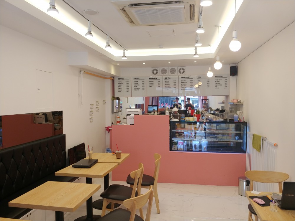 양평동 애견수제간식 카페